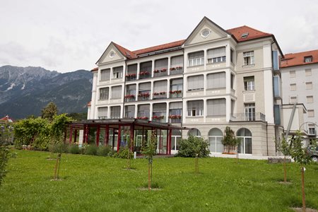 HAUS ST. ELISABETH Hall in Tirol